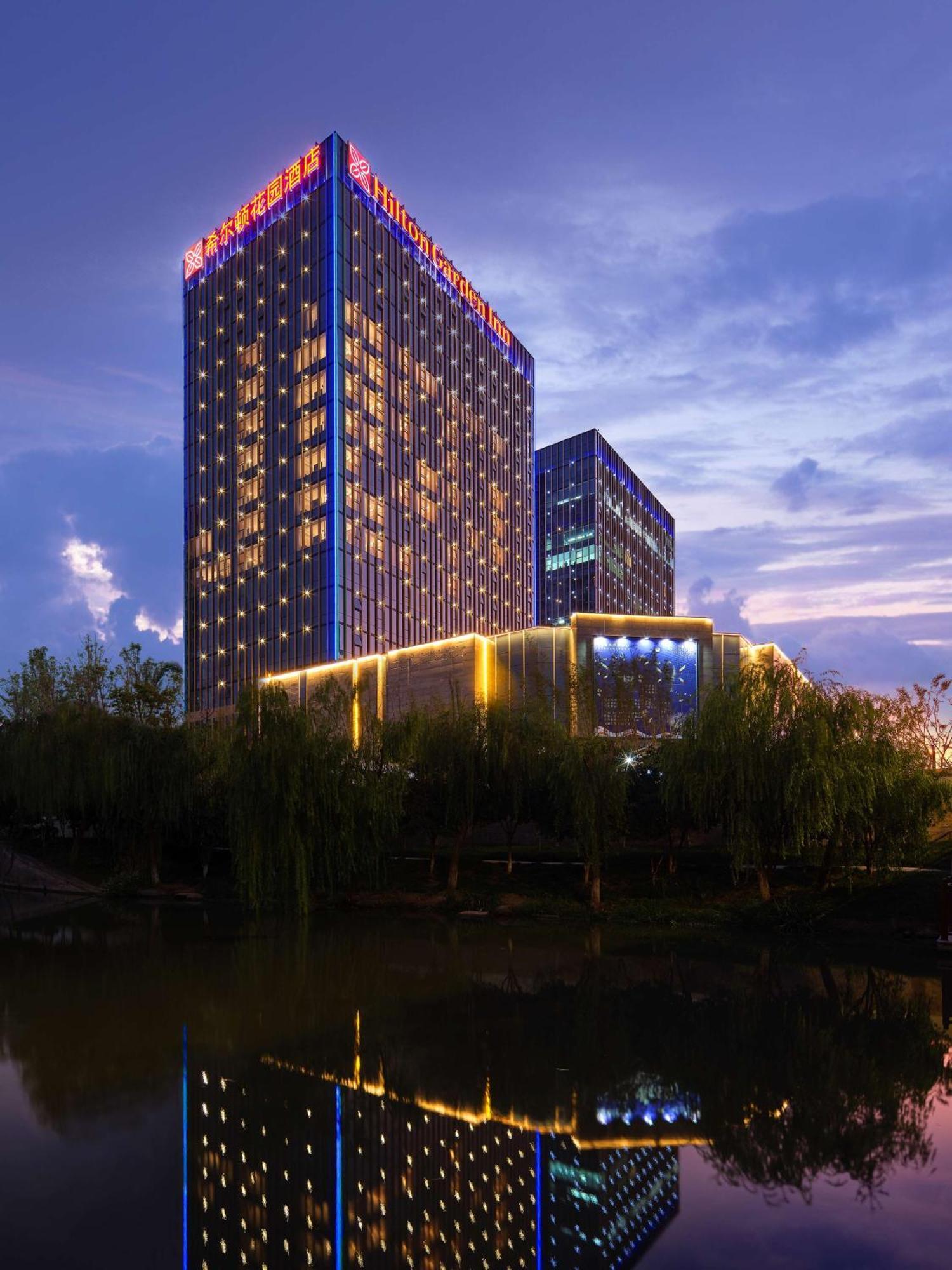 Hilton Garden Inn Hangzhou Xixi Zijingang Eksteriør billede